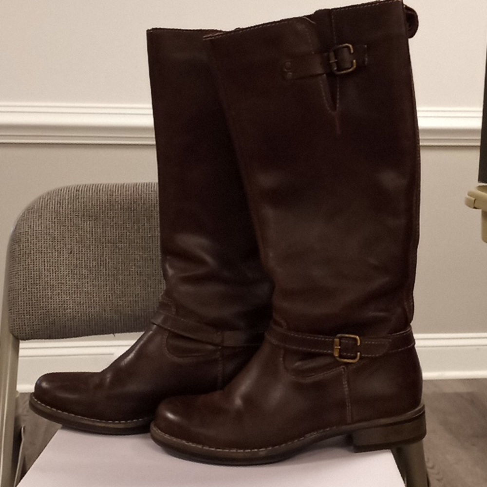 Eric Michael Tall Boots size 7